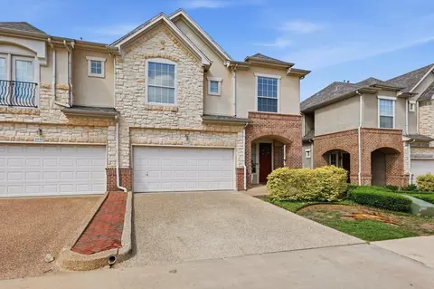 2535 Champagne Dr, Irving, TX 75038