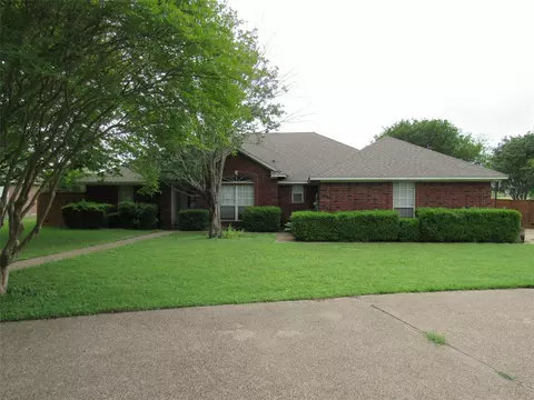 710 N Old Robinson Rd, Robinson, TX 76706