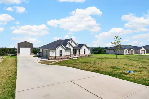 8860 Prather Rd, Springtown, TX 76082