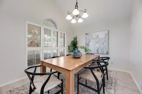 Dining - 336 Touchdown Dr, Irving, TX 75063 photo 1 of 3