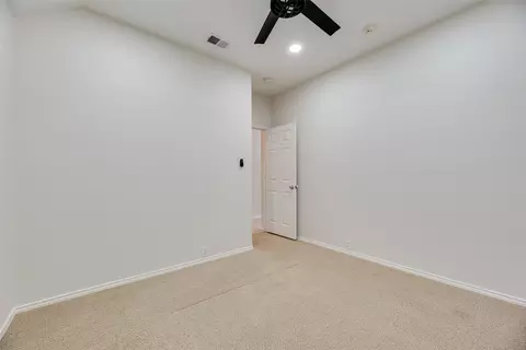 Bedroom - 336 Touchdown Dr, Irving, TX 75063 photo 6 of 6