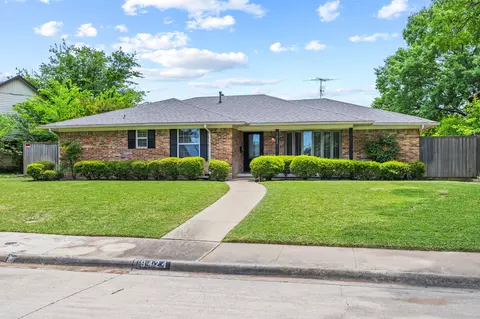 9424 Hunters Creek Dr, Dallas, TX 75243