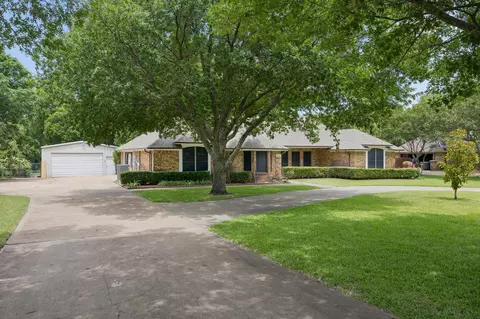 2507 Lake Ridge Rd, Glenn Heights, TX 75154