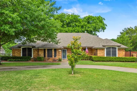 2507 Lake Ridge Rd, Glenn Heights, TX 75154
