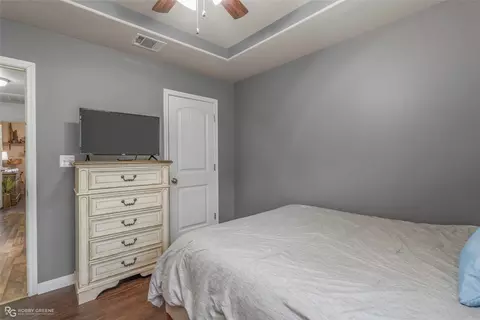 Bedroom - 161 Bent Tree Loop, Haughton, LA 71037 photo 4 of 5