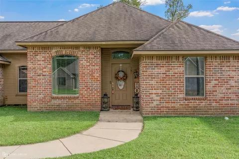 Exterior - 161 Bent Tree Loop, Haughton, LA 71037 photo 2 of 8