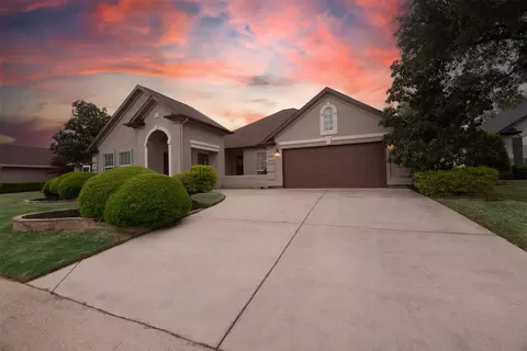 10309 Countryside Dr, Denton, TX 76207