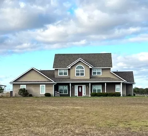 24406 South St #78, Blue Ridge, TX 75424