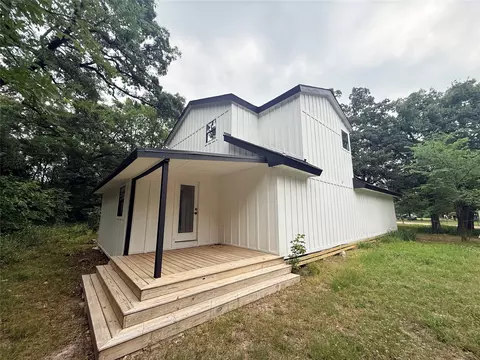 Exterior - 250 Skyview, Point, TX 75472 photo 2 of 6