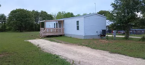6102 S Lakeside Hills Ct, Granbury, TX 76048