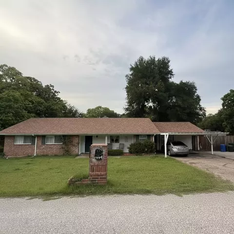 1065 Abbie Ln, Glen Rose, TX 76043
