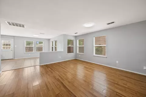 Living - 601 Amy Way, Euless, TX 76039 photo 5 of 7