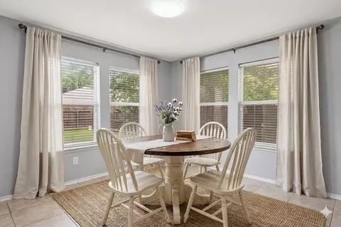 Dining - 601 Amy Way, Euless, TX 76039 photo 1 of 1