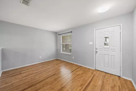 Living - 601 Amy Way, Euless, TX 76039 photo 2 of 7