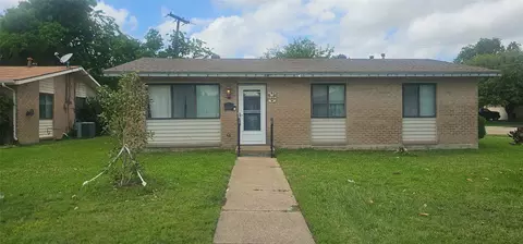 1001 W Grubb Dr, Mesquite, TX 75149