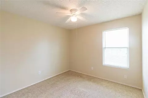 Bedroom - 118 Scarlet Vw, Anna, TX 75409 photo 2 of 3