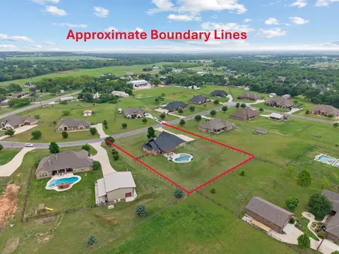 112 Eagle Moor Ln, Weatherford, TX 76087