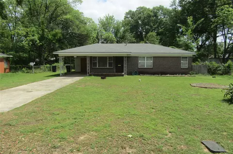 6719 Burke St, Shreveport, LA 71108