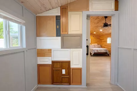 Entry Way - 400 Comanche, Quitman, TX 75783 photo 2 of 2