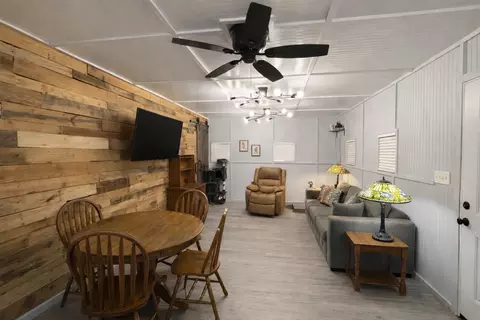 Living - 400 Comanche, Quitman, TX 75783 photo 2 of 4