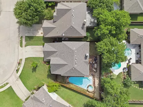 2621 Cross Haven Dr, Flower Mound, TX 75028