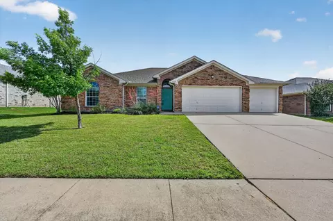 548 Marybeth Dr, Burleson, TX 76028