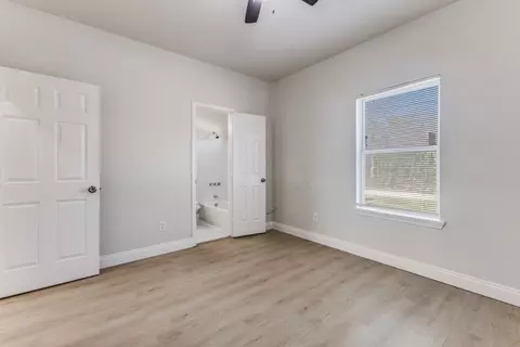 Bedroom - 711 S 3rd Ave E, Dawson, TX 76639 photo 1 of 2