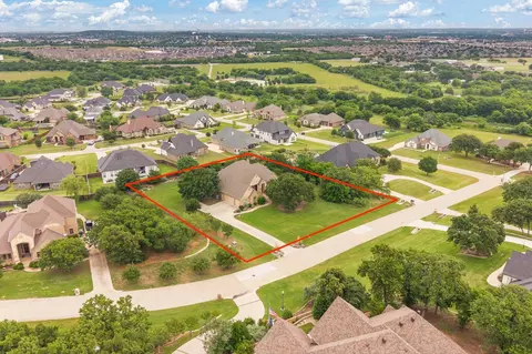 608 Elm Hill Blvd, Burleson, TX 76028