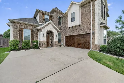 937 Merion Dr, Burleson, TX 76028
