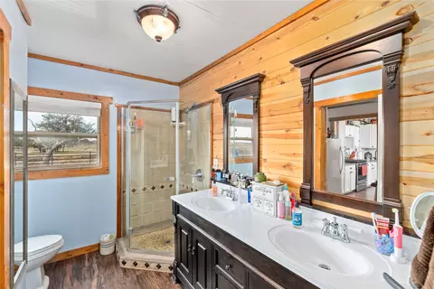 Bath - 6500 Fm 586 # A, Bangs, TX 76823 photo 1 of 3