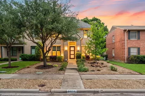 6811 Del Norte Ln, Dallas, TX 75225
