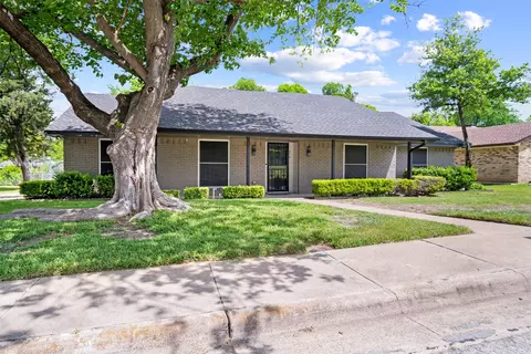 316 Brookwood Dr, Desoto, TX 75115