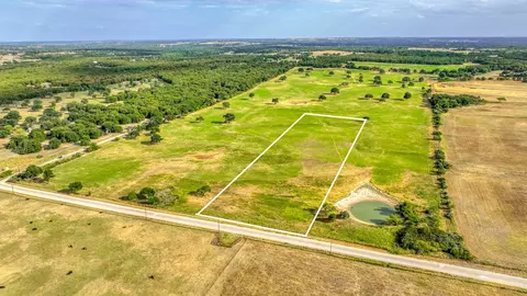 3 Cottonwood Trl, Poolville, TX 76487