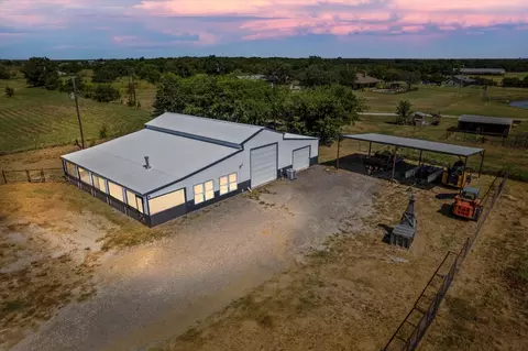 139 County Road 2156, Gainesville, TX 76240