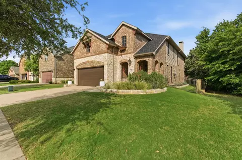 740 Sheldon Rd, Lantana, TX 76226
