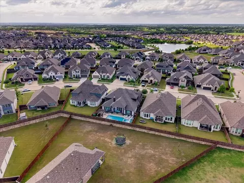 View/Area - 2106 Devonblue Dr, Forney, TX 75126 photo 2 of 4
