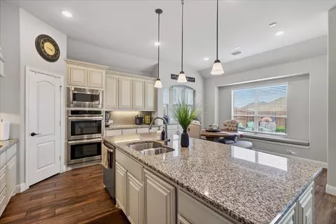 Kitchen - 2106 Devonblue Dr, Forney, TX 75126 photo 3 of 3