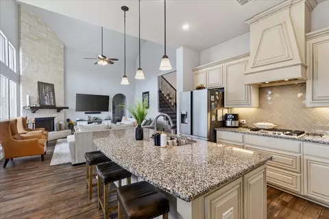 Kitchen - 2106 Devonblue Dr, Forney, TX 75126 photo 2 of 3