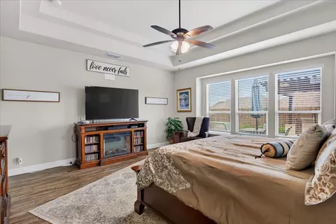Bedroom - 2106 Devonblue Dr, Forney, TX 75126 photo 3 of 5