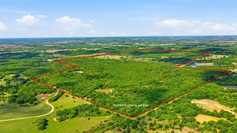 2197 Netherly Ln, Forestburg, TX 76239