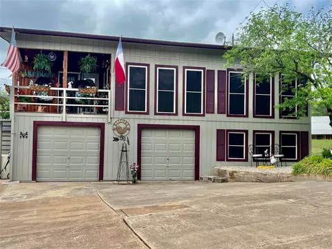 309 Broken Arrow, Comanche, TX 76442