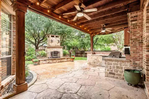 904 Crestmoor Dr, Allen, TX 75013