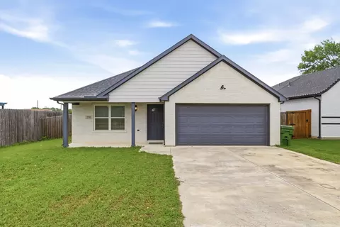 220 N Judd St, White Settlement, TX 76108