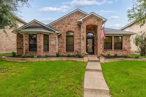 6316 Fall River Dr, The Colony, TX 75056