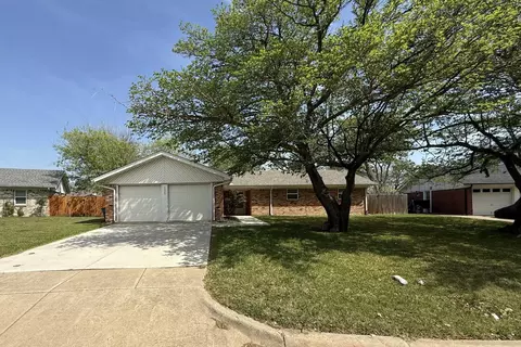7905 Birchwood, North Richland Hills, TX 76180