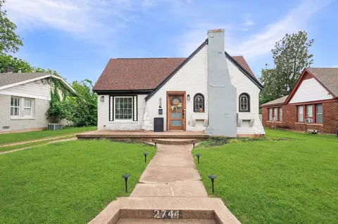 2744 Catherine St, Dallas, TX 75211