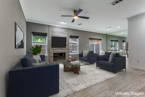 17333 Remington Park Pl, Dallas, TX 75252