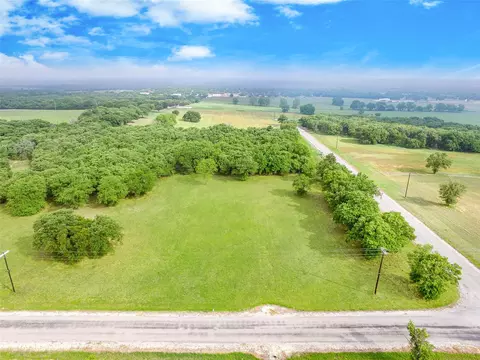 110 Private Road 2161, Iredell, TX 76649