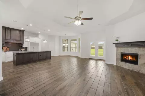 Living - 4341 Rush Rd, Midlothian, TX 76065 photo 1 of 3