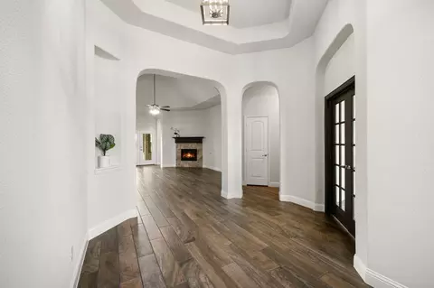 Entry Way - 4341 Rush Rd, Midlothian, TX 76065 photo 1 of 4
